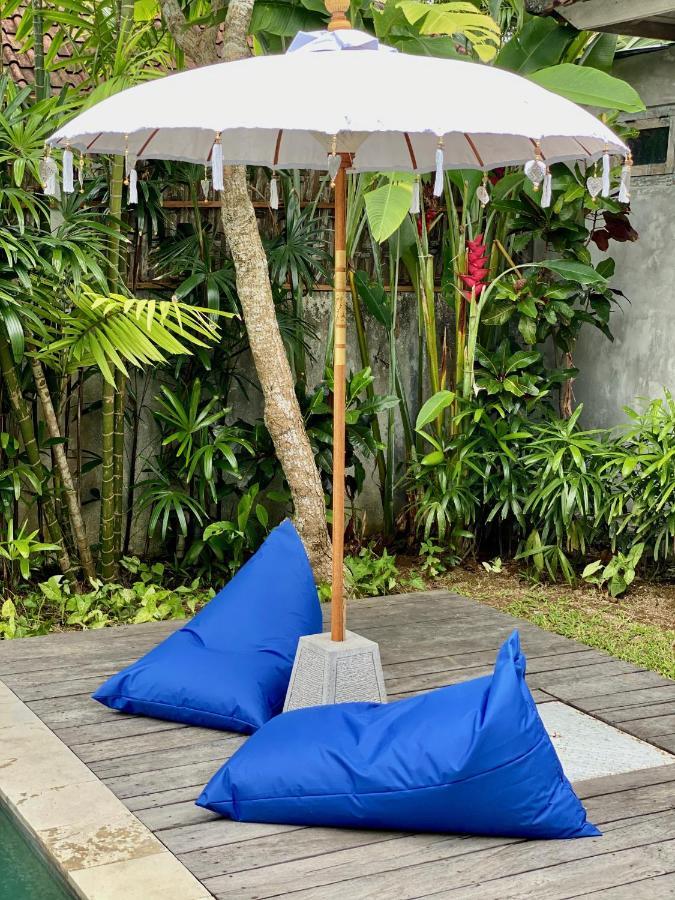 Villa Biru - 500m Batubelig beach Canggu Eksteriør billede